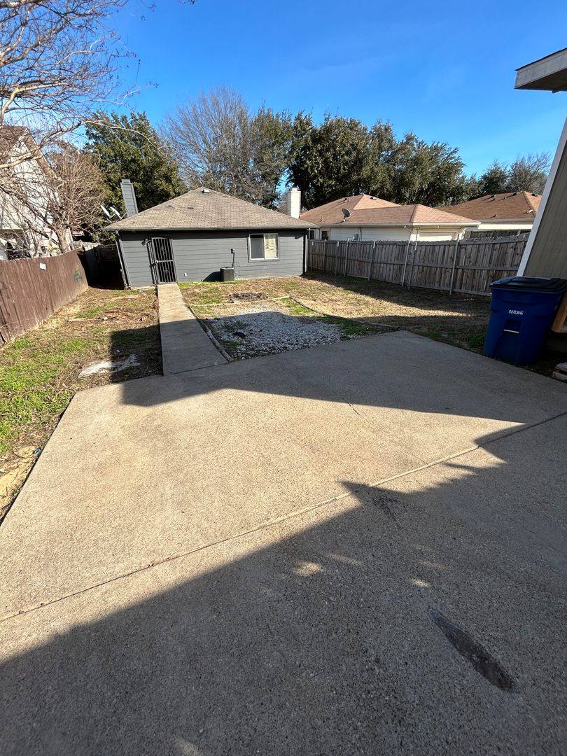 House for rent at 2315 Summit Lane, Dallas, TX 75227