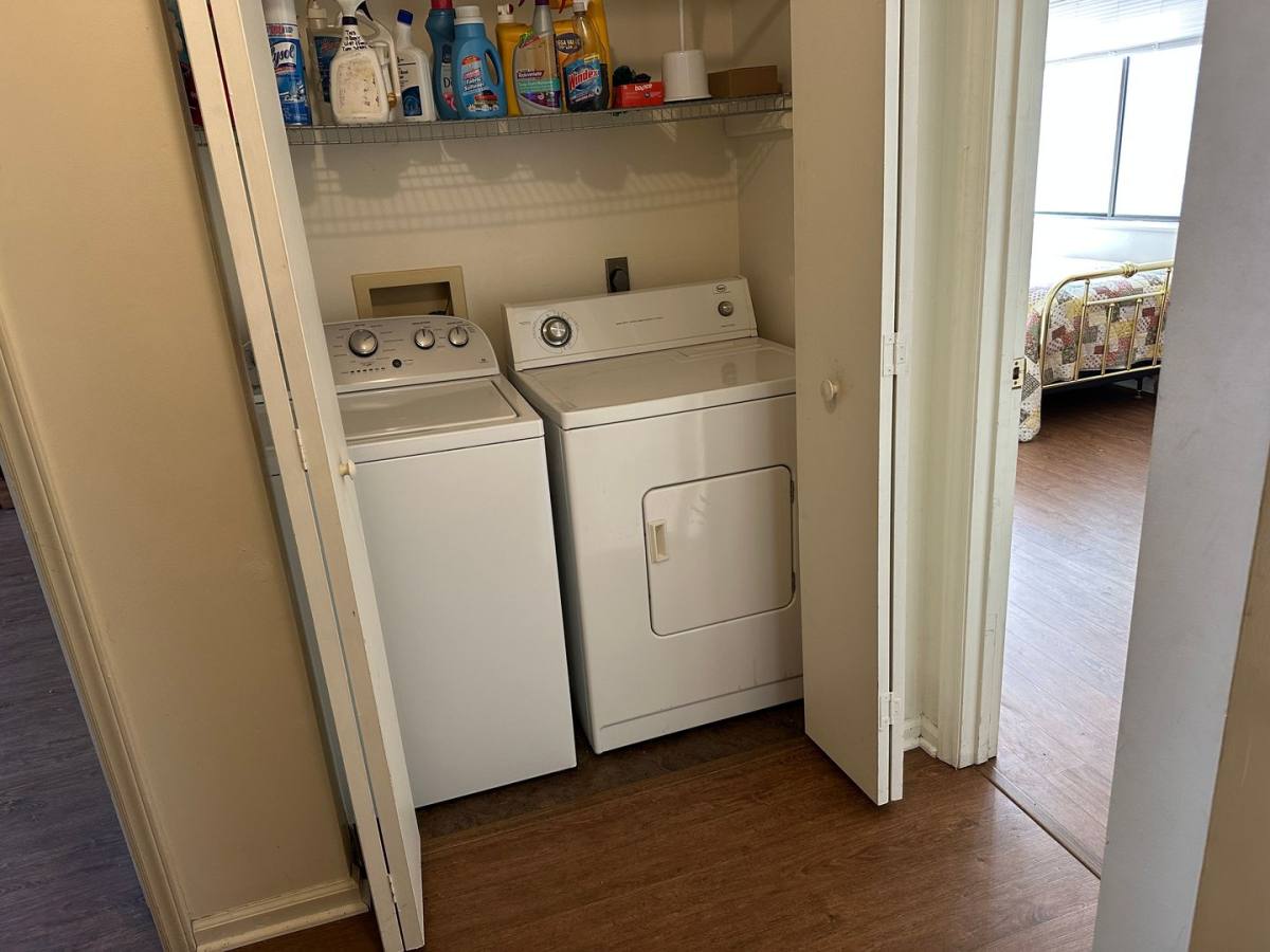 Townhouse for rent at 315 Clement St E, Radford, VA 24141