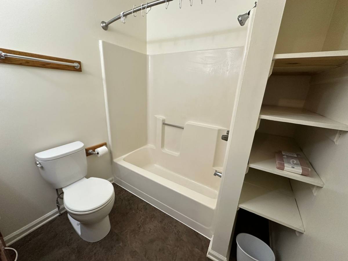 Townhouse for rent at 315 Clement St E, Radford, VA 24141