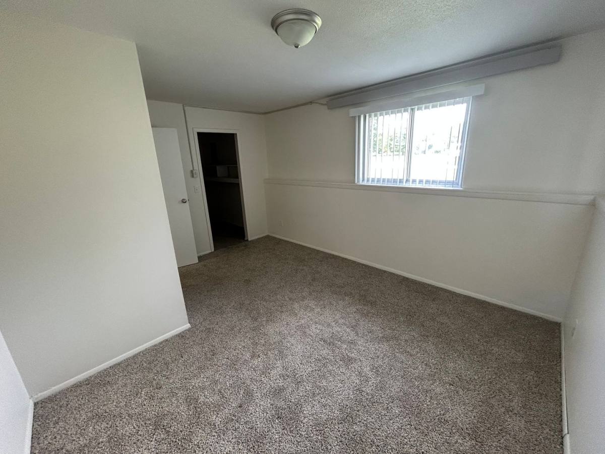 Apartment for rent at 411 N Chipman St, Owosso, MI 48867
