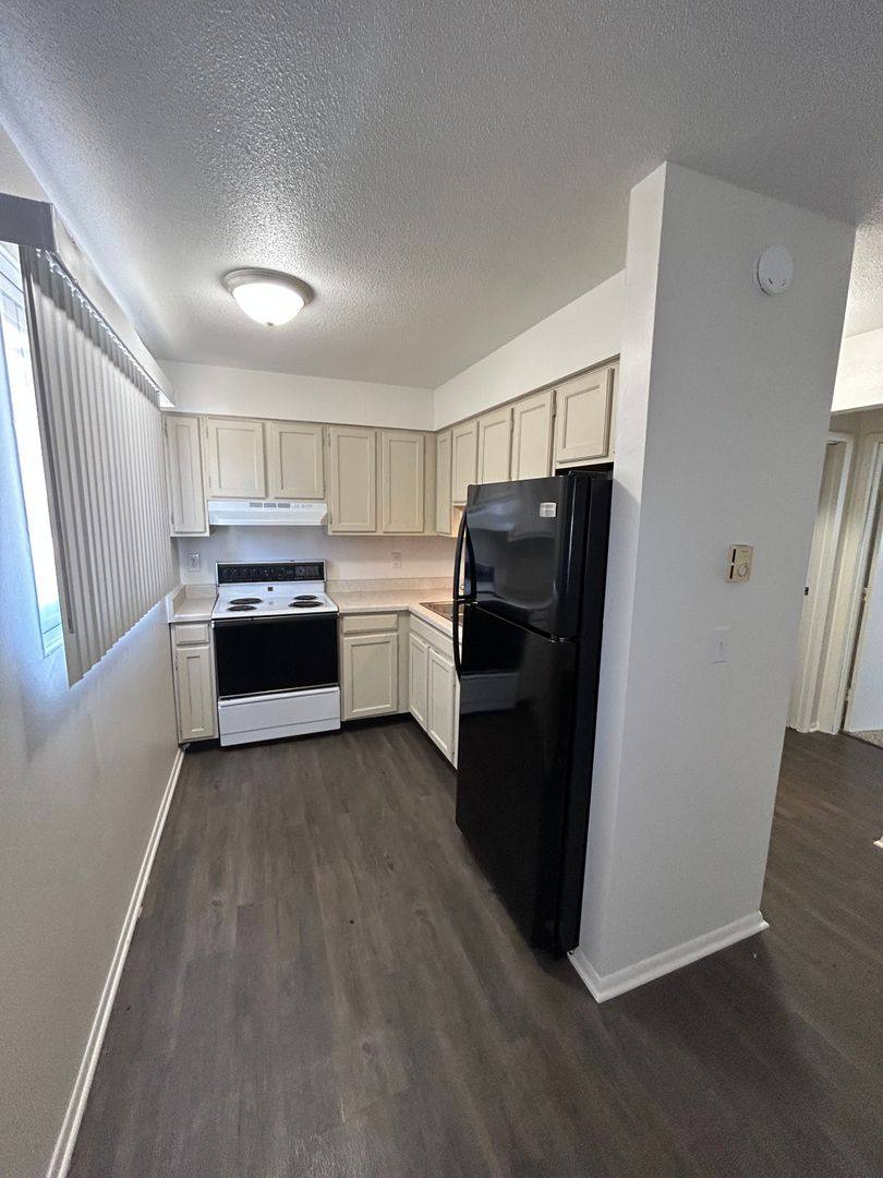 Apartment for rent at 411 N Chipman St, Owosso, MI 48867