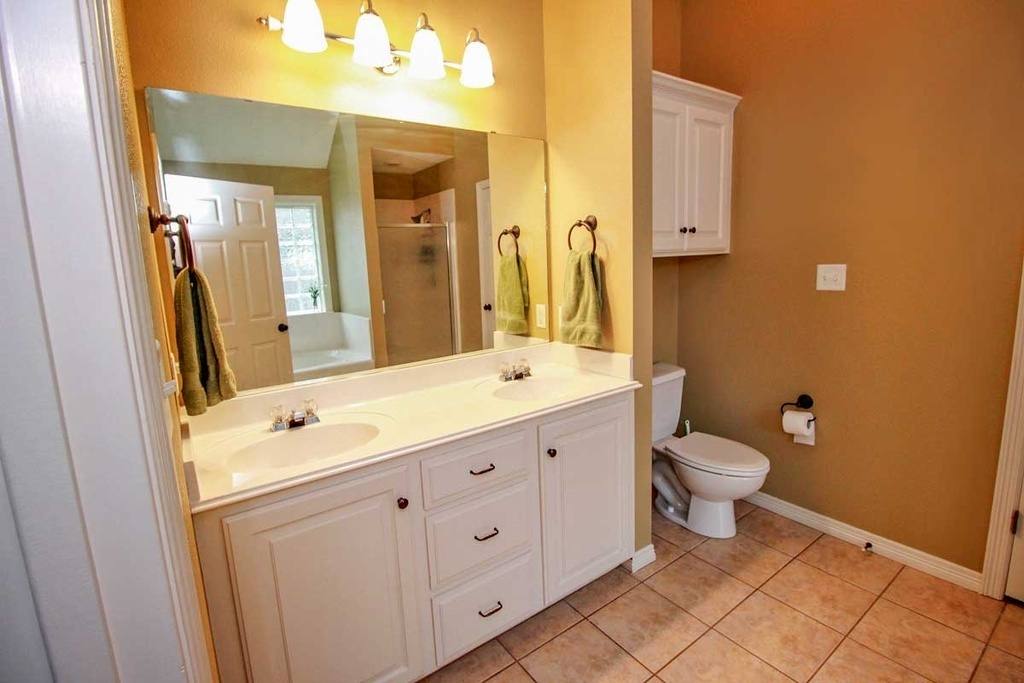 House for rent at 8415 Lauren Dr, College Station, TX 77845