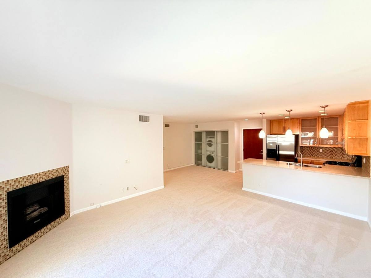 Condo for rent at 4702 Fulton Ave, Sherman Oaks, CA 91423