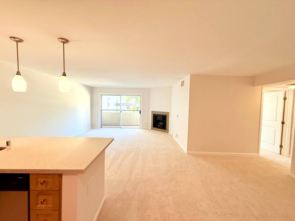 Condo for rent at 4702 Fulton Ave, Sherman Oaks, CA 91423