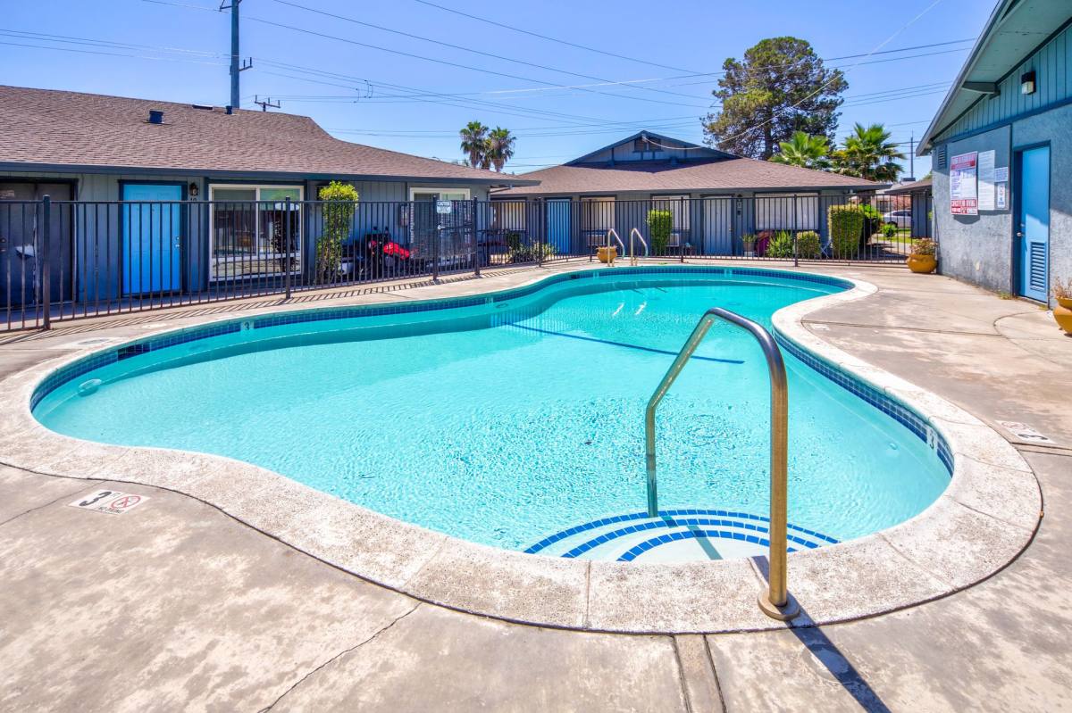 Apartment for rent at 2121 Edison Ave, Sacramento, CA 95821