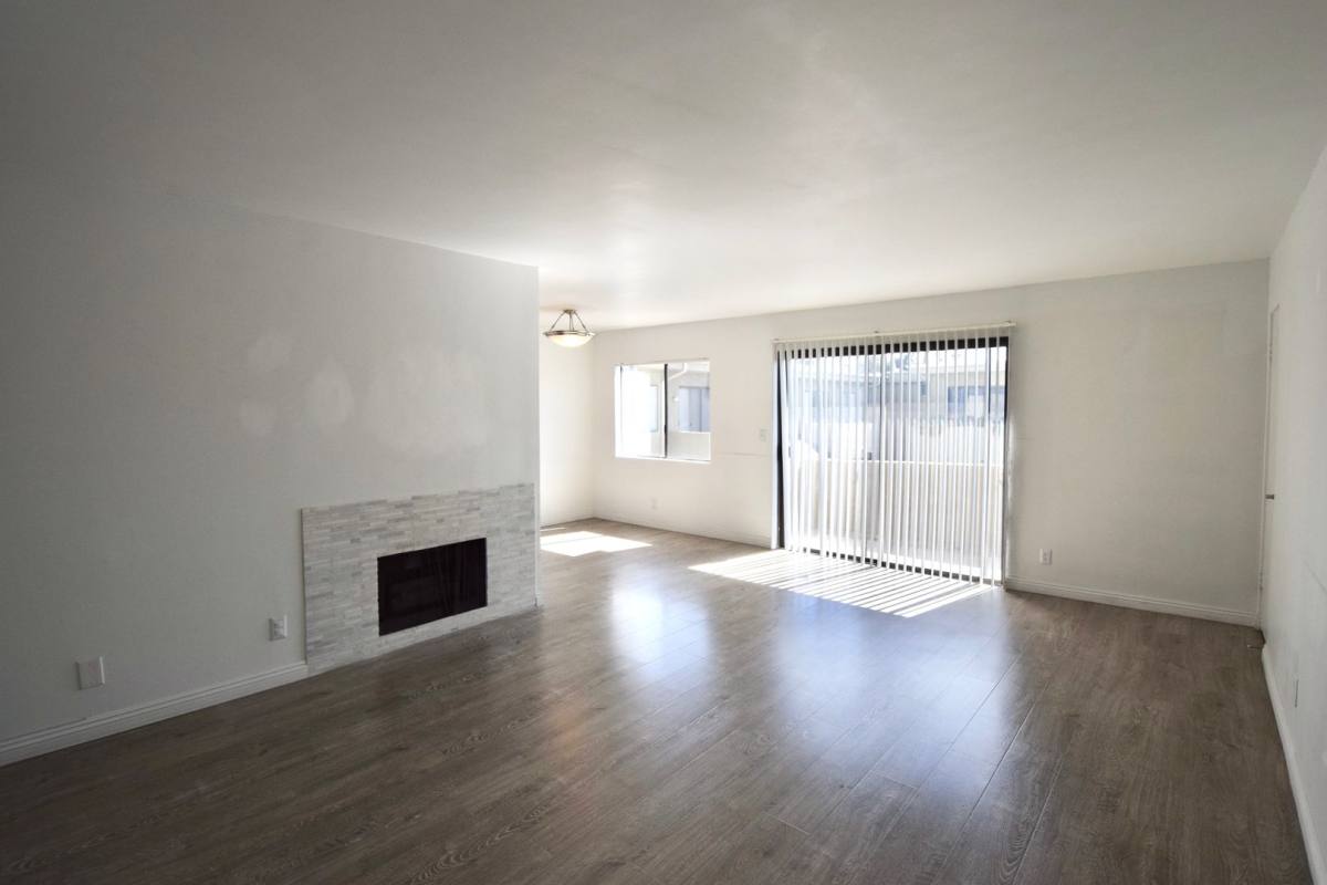 Apartment for rent at 15128-44 Burbank Blvd, Van Nuys, CA 91411