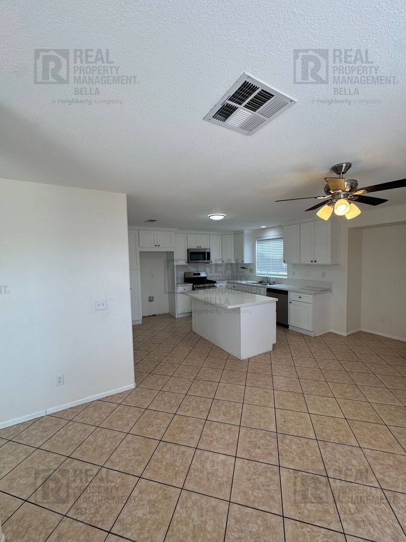 House for rent at 16285 Via Ultimo, Moreno Valley, CA 92551