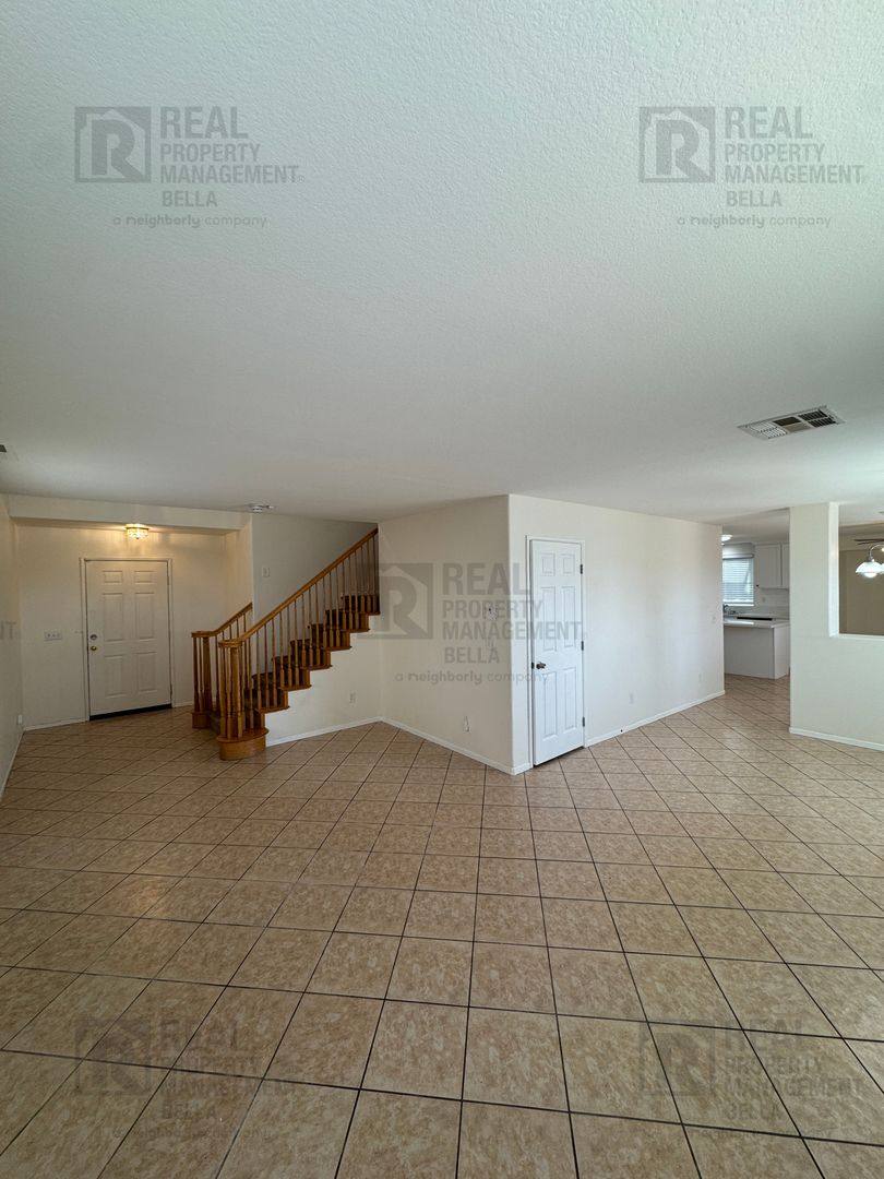 House for rent at 16285 Via Ultimo, Moreno Valley, CA 92551
