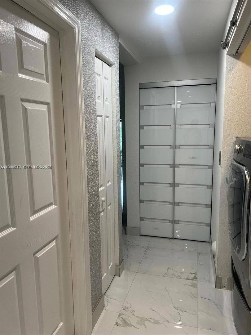 Apartment for rent at 11501 NW 89th St, Miami, FL 33178