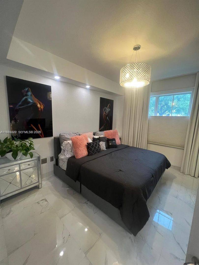 Apartment for rent at 11501 NW 89th St, Miami, FL 33178