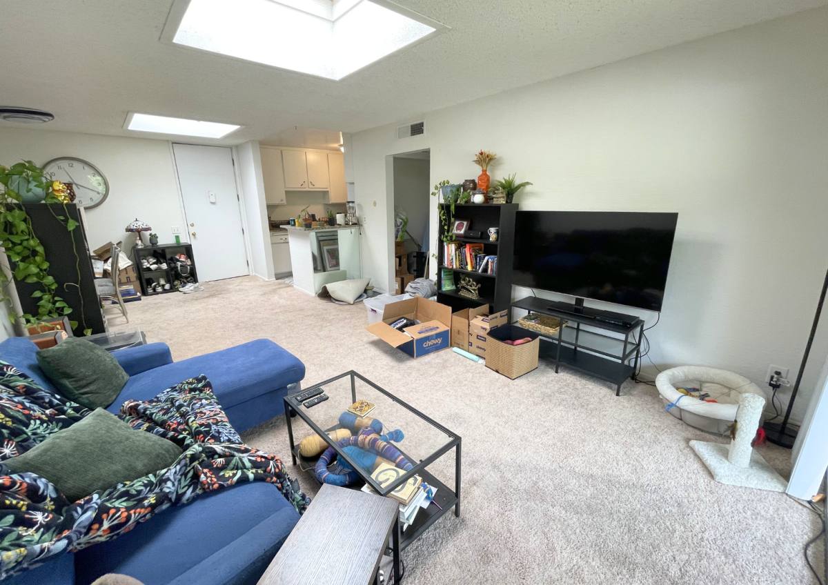 Apartment for rent at 6416 Friars Rd, San Diego, CA 92108