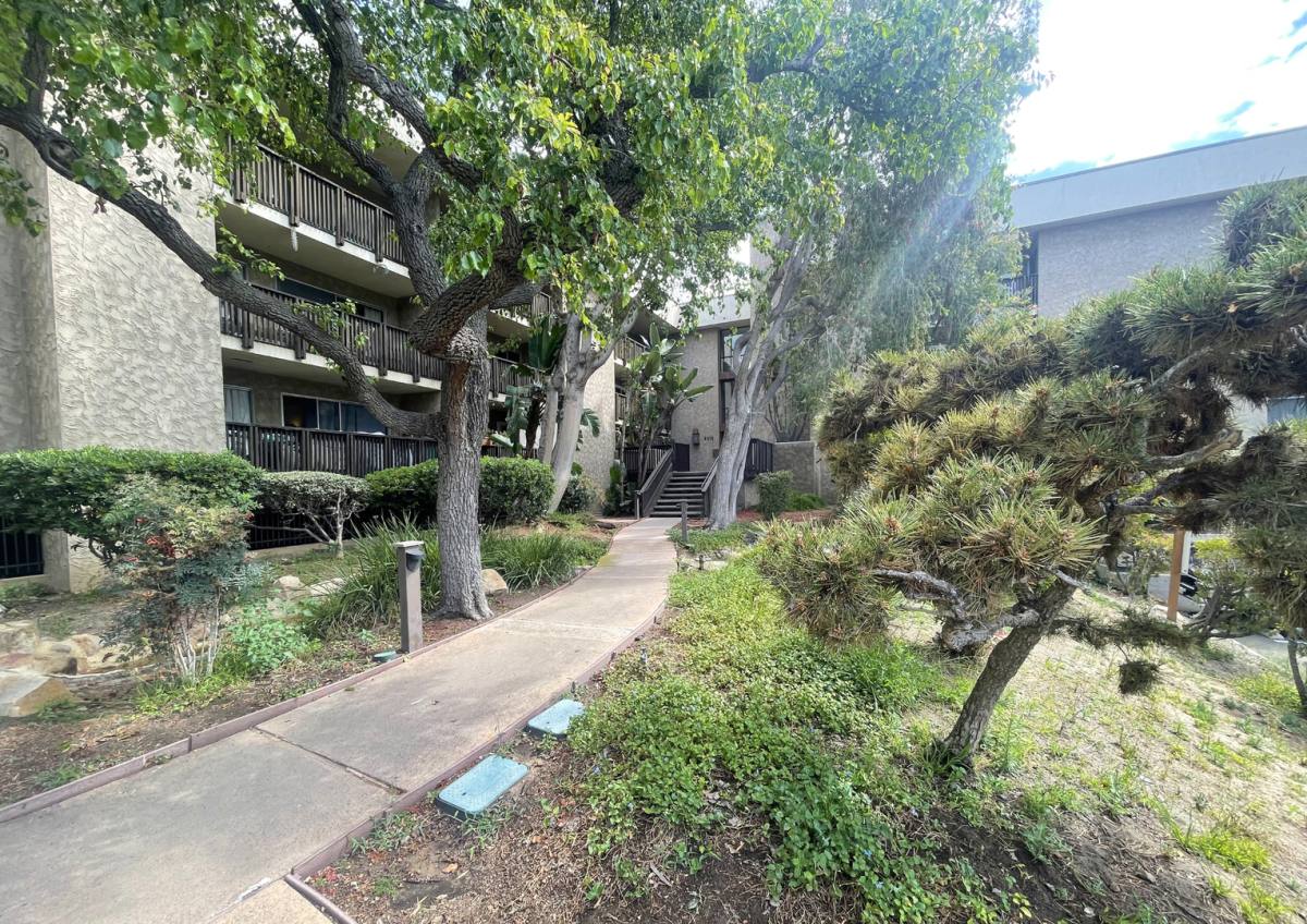 Apartment for rent at 6416 Friars Rd, San Diego, CA 92108