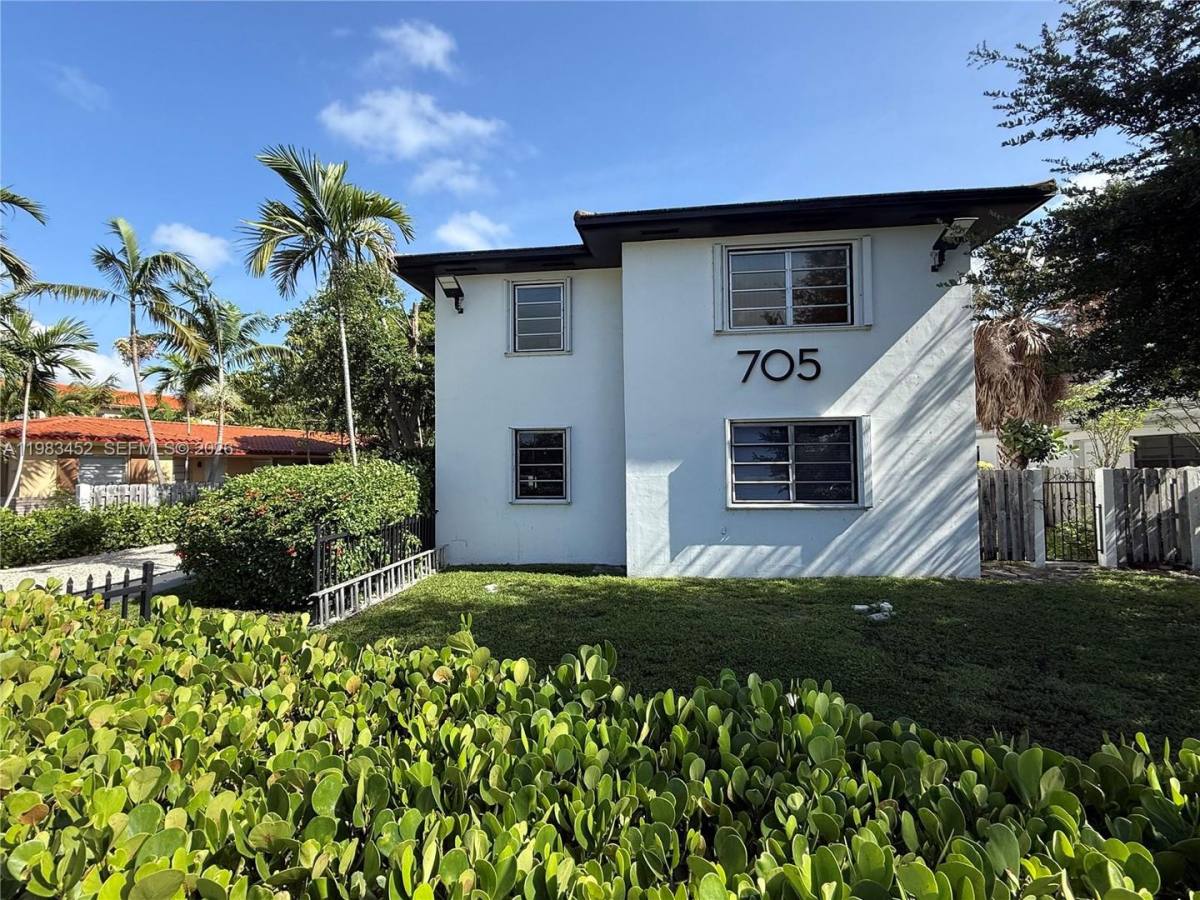 Apartment for rent at 705 NE 92nd St, Miami, FL 33138