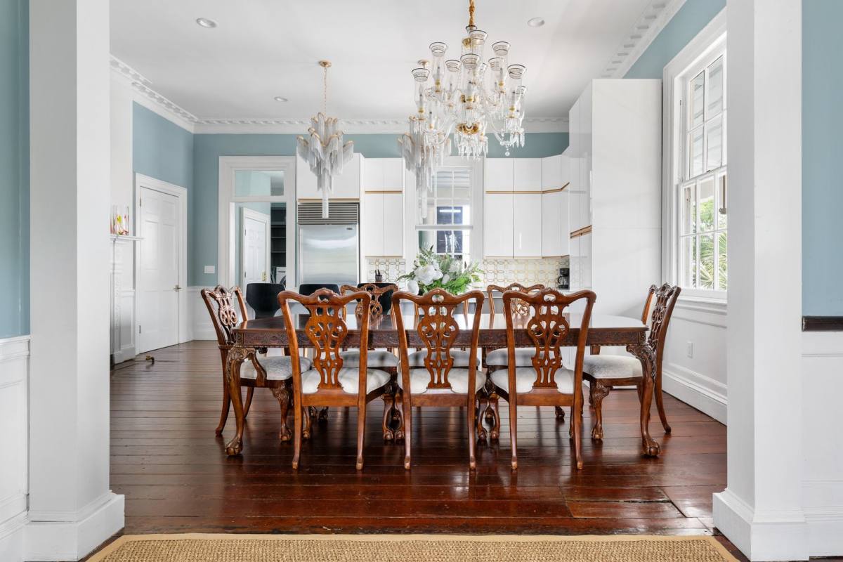 Apartment for rent at 96 Ashley Ave #C, Charleston, SC 29401