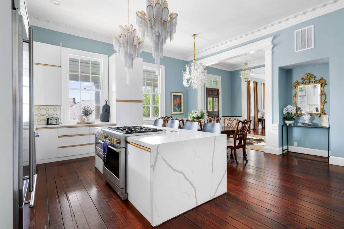 Apartment for rent at 96 Ashley Ave #C, Charleston, SC 29401