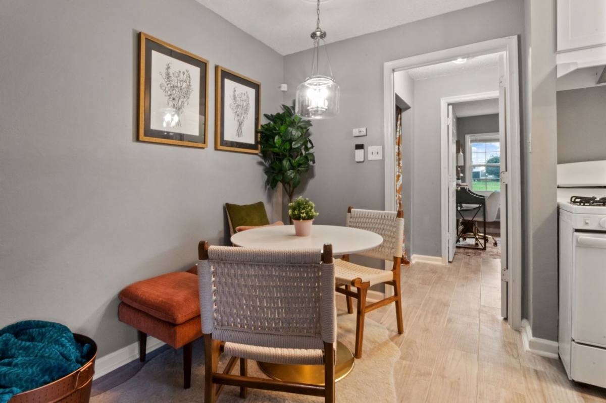 Apartment for rent at 2301 Farrington Ave, Alexandria, VA 22303