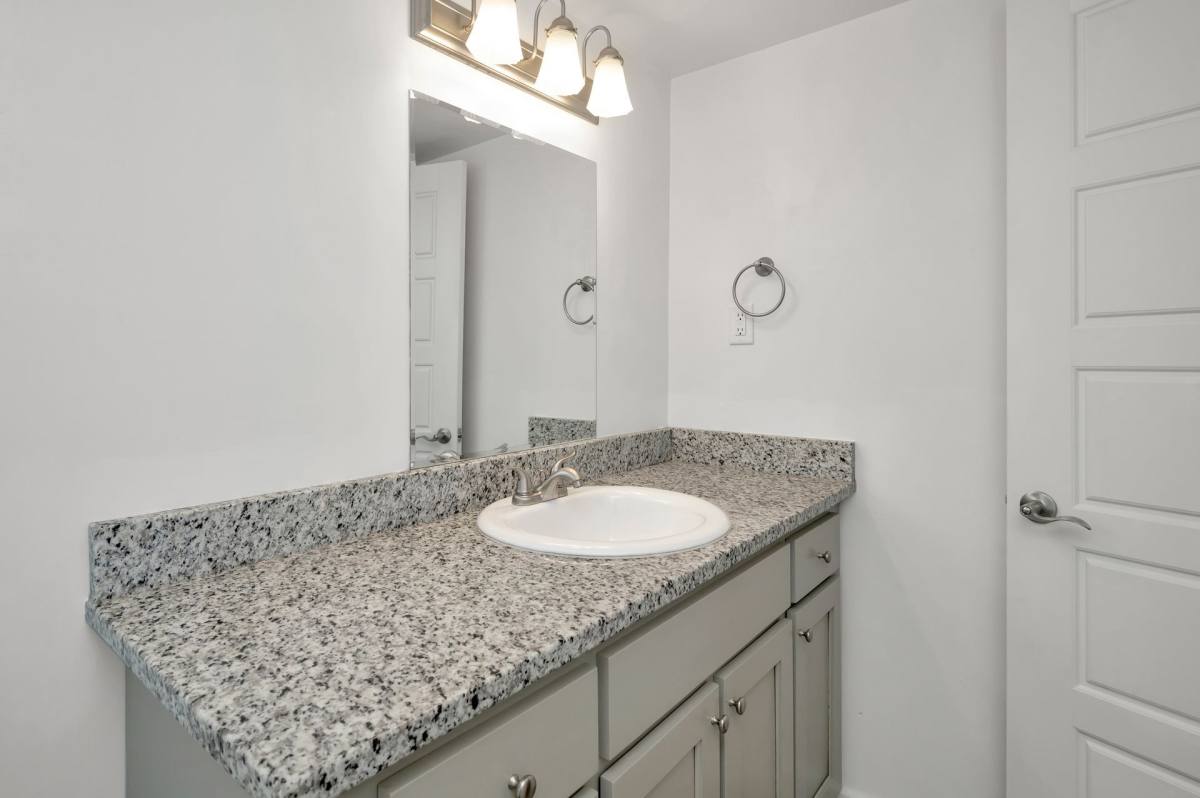 Apartment for rent at 1501 15th Ave S, Birmingham, AL 35205