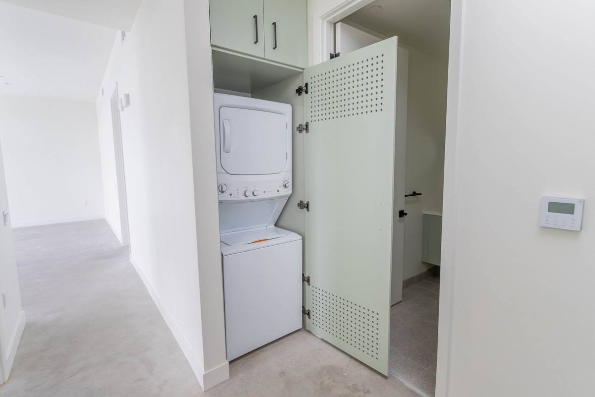 Apartment for rent at 1931 S Coast Highway, Oceanside, CA 92054