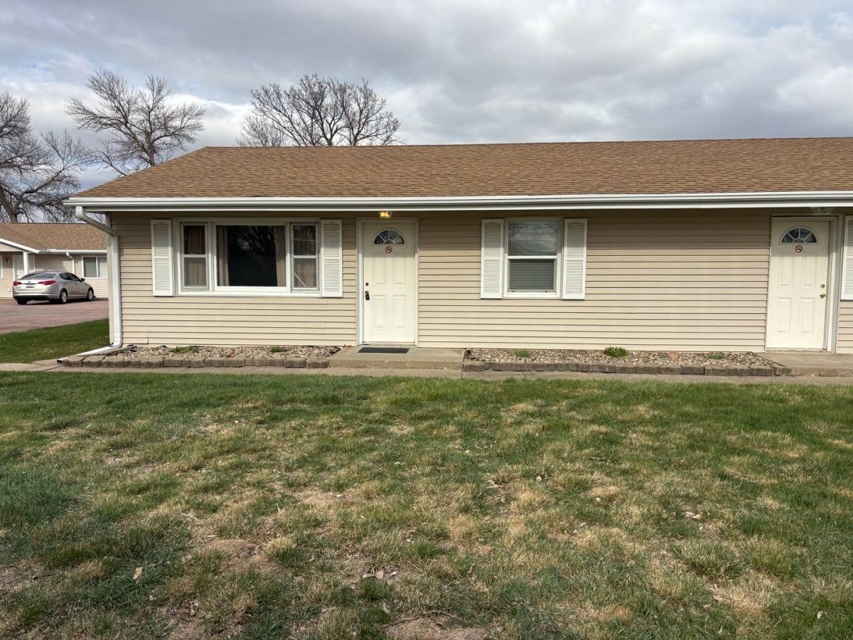 Apartment for rent at 800 N Highway 105, North Sioux City, SD 57049