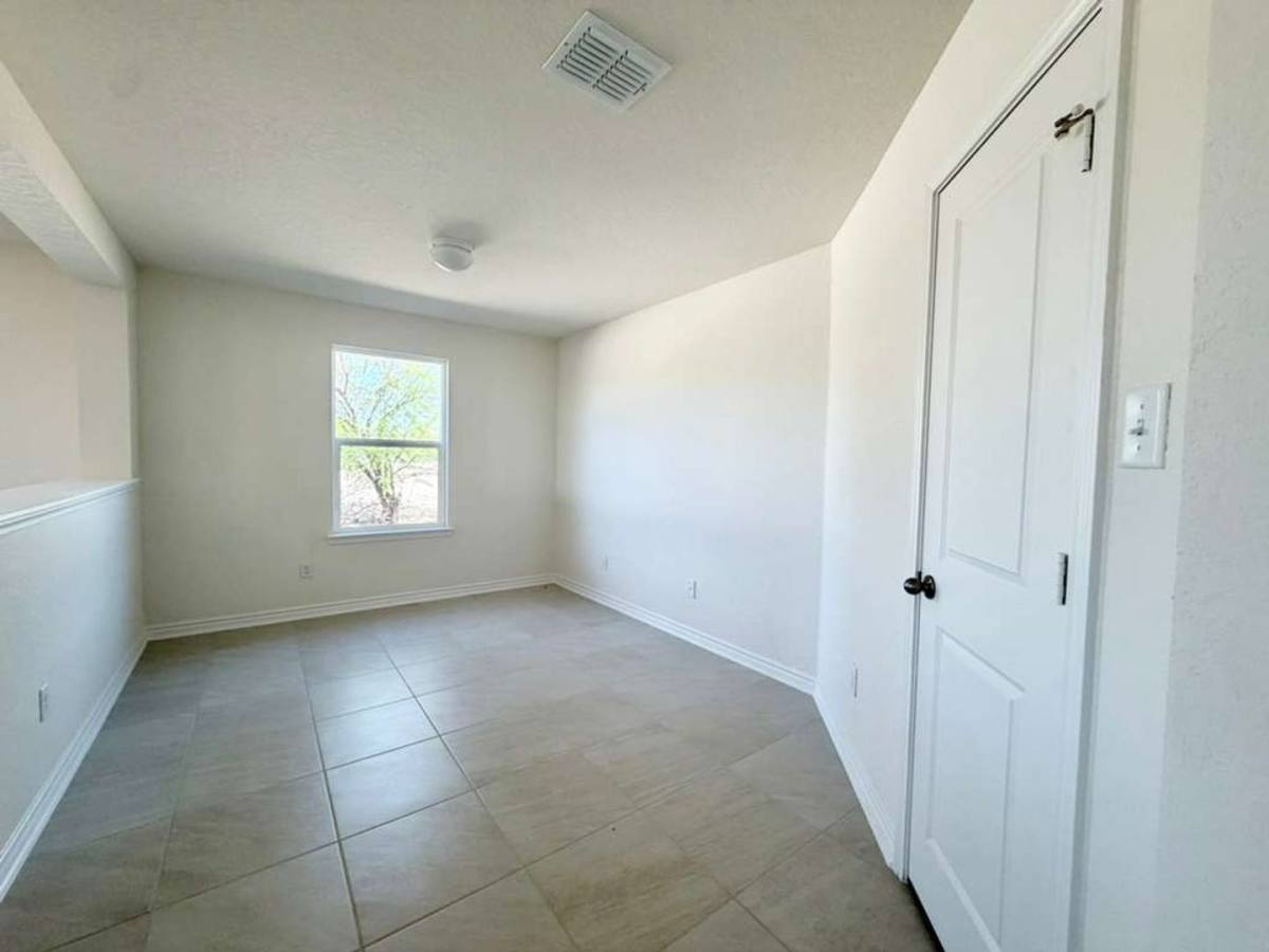 House for rent at 7919 Mariposa Manor, San Antonio, TX 78253
