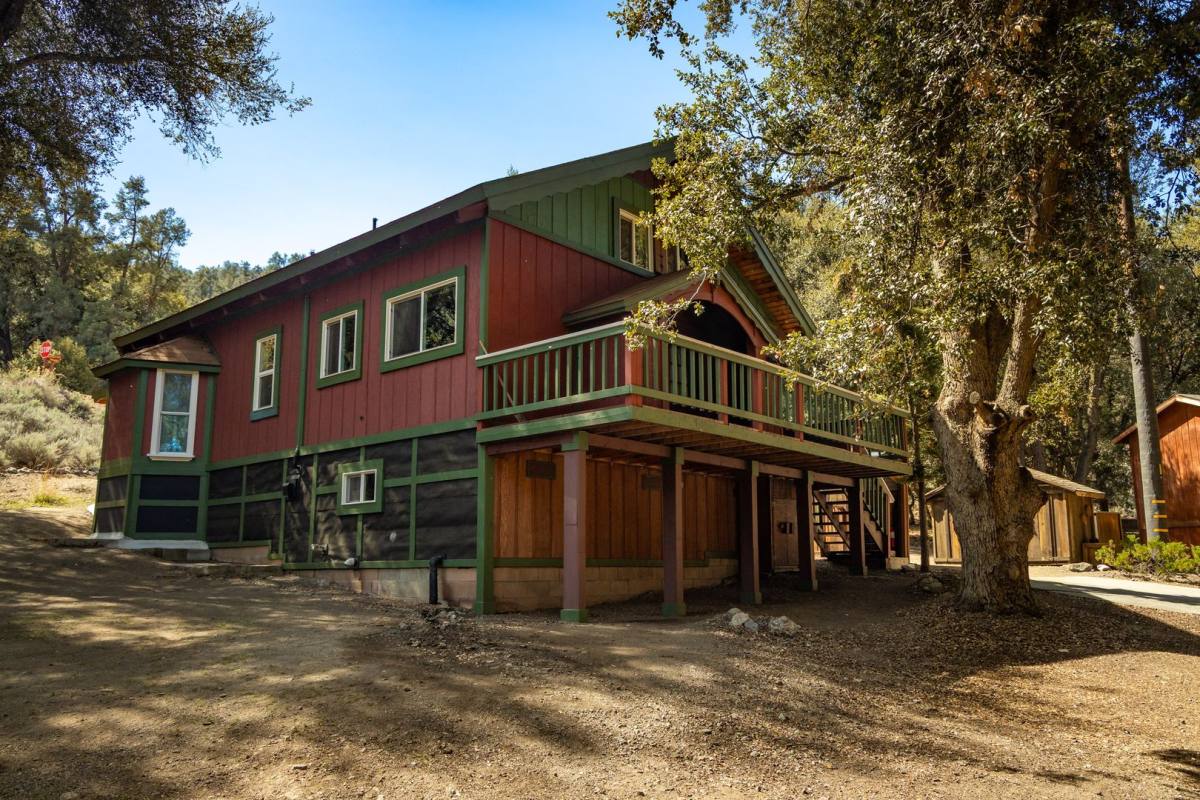 House for rent at 2517 Basel Court, Pine Mountain Club, CA 93222