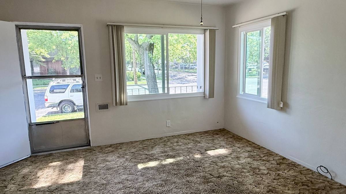 House for rent at 2205 O St, Merced, CA 95340