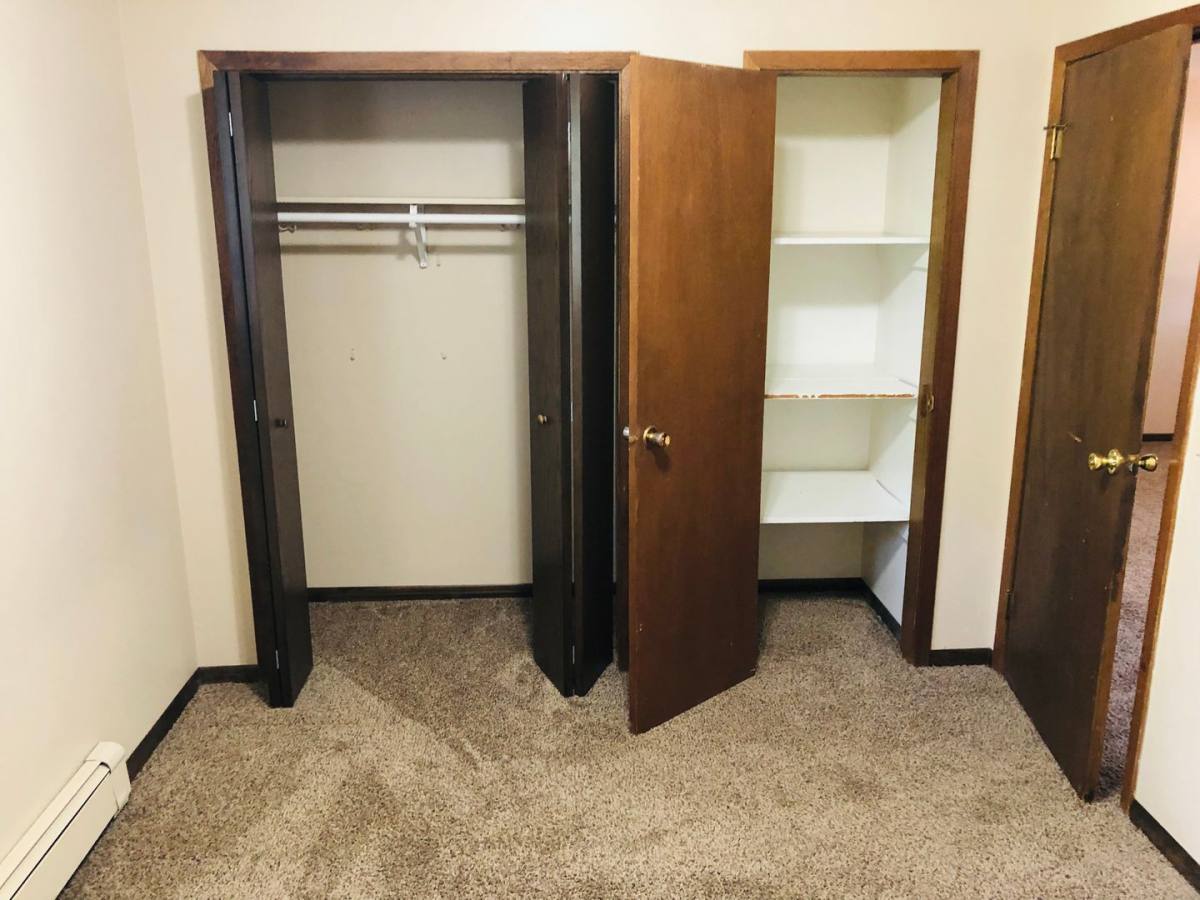 Apartment for rent at 1735 3rd St SE, Minot, ND 58701