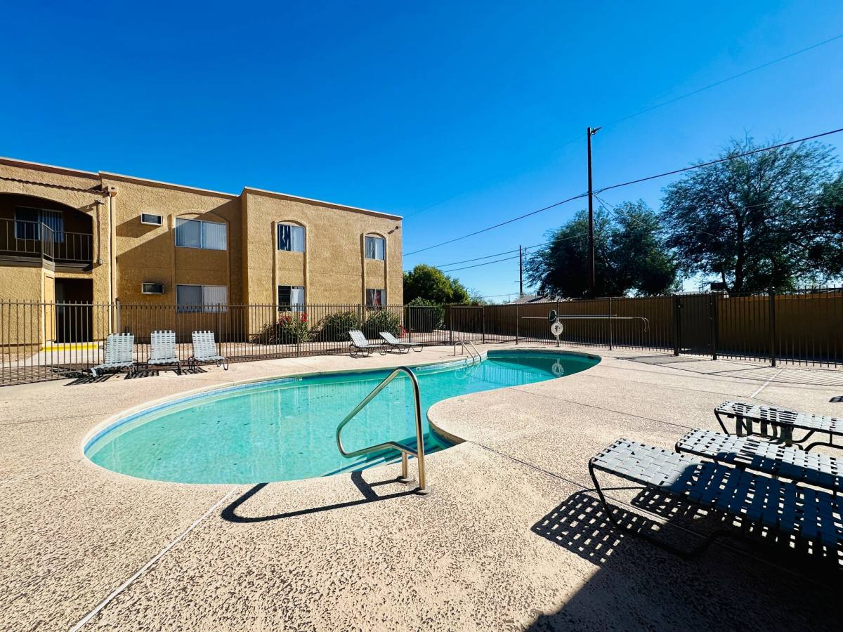Apartment for rent at 851 W Ajo Way, Tucson, AZ 85713