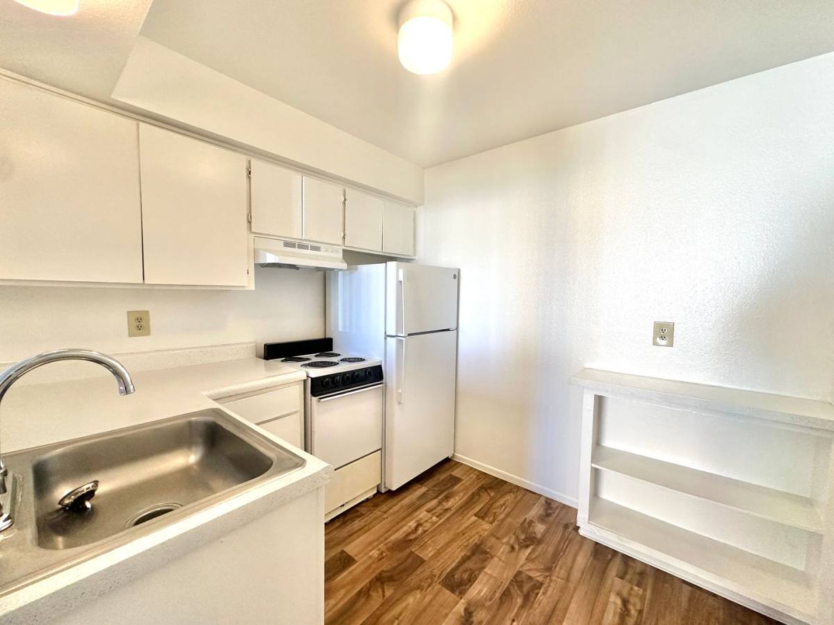 Apartment for rent at 851 W Ajo Way, Tucson, AZ 85713