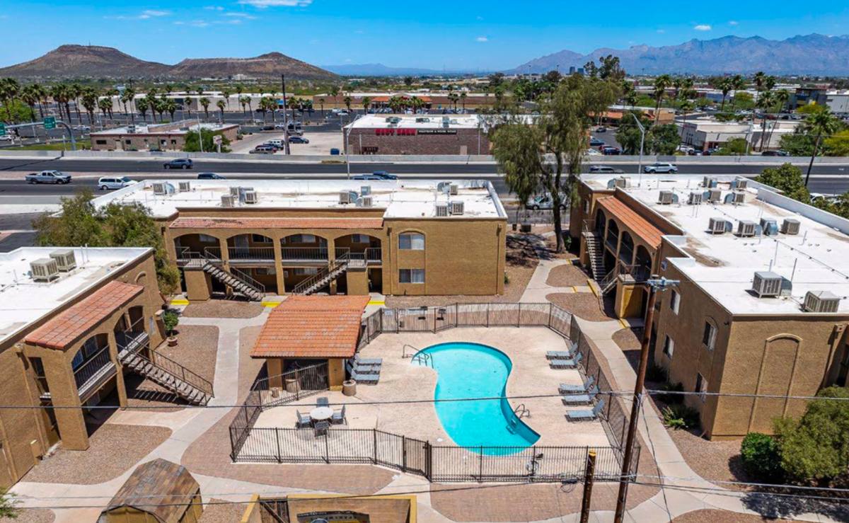 Apartment for rent at 851 W Ajo Way, Tucson, AZ 85713