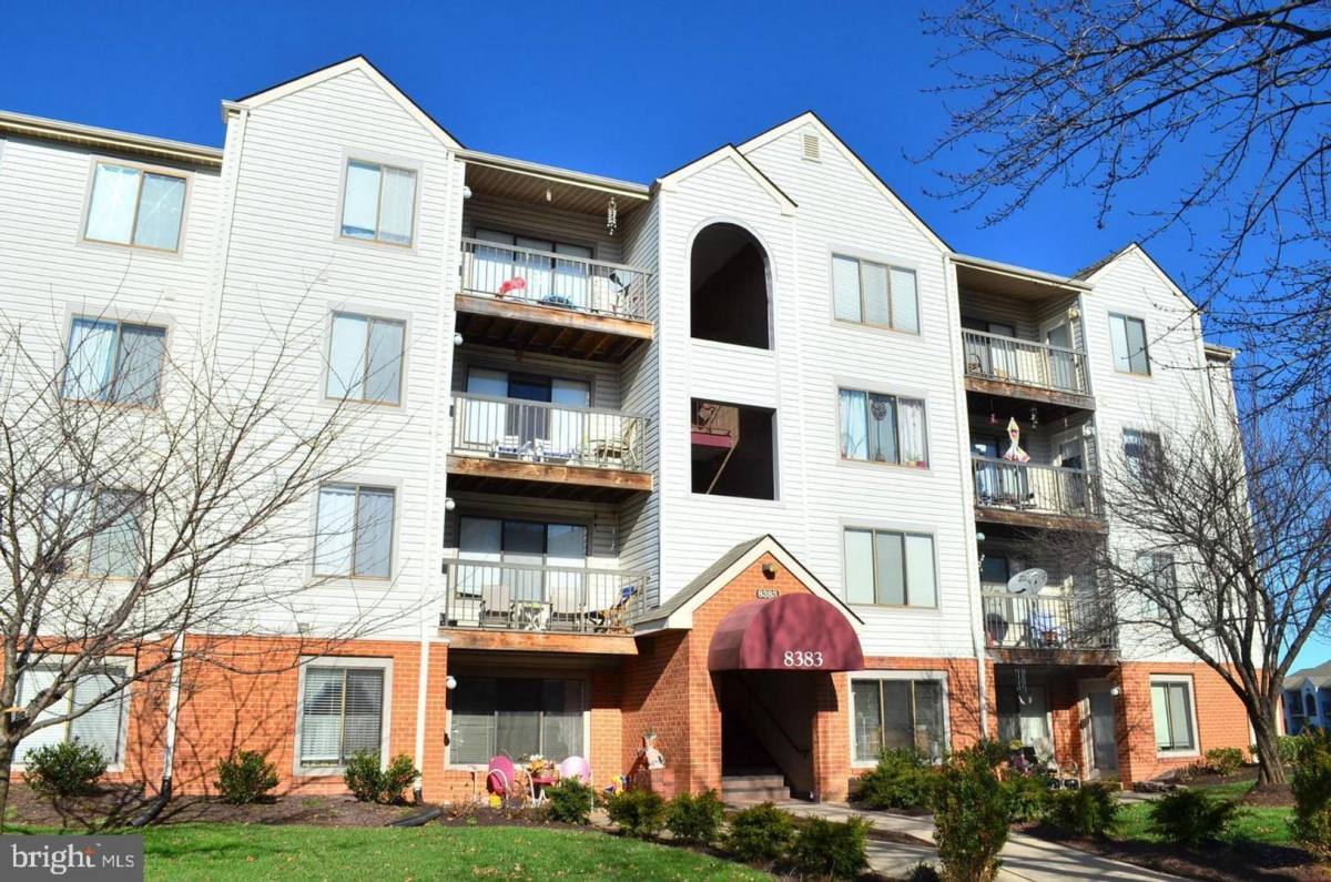 House for rent at 8383 Buttress Lane #102, Manassas, VA 20110