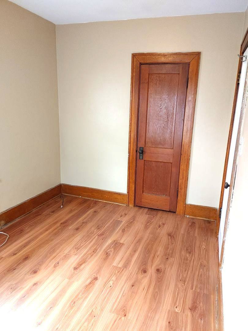 Apartment for rent at 702 1 2 28th St, Vienna, WV 26105