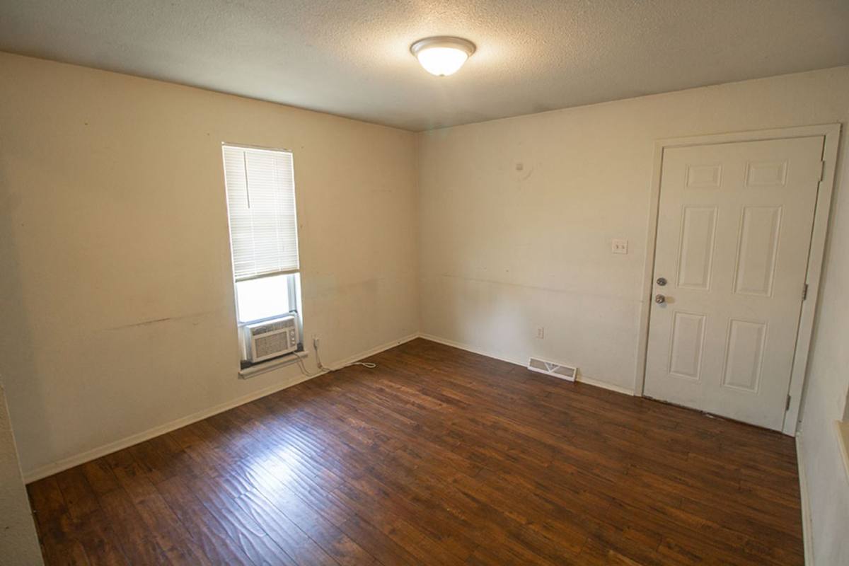 House for rent at 1013 W Ash St, Columbia, MO 65203