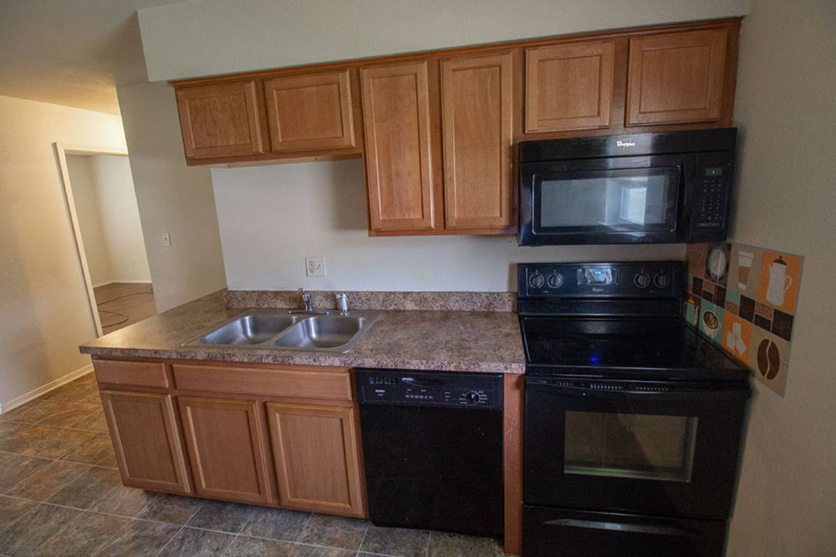 House for rent at 1013 W Ash St, Columbia, MO 65203