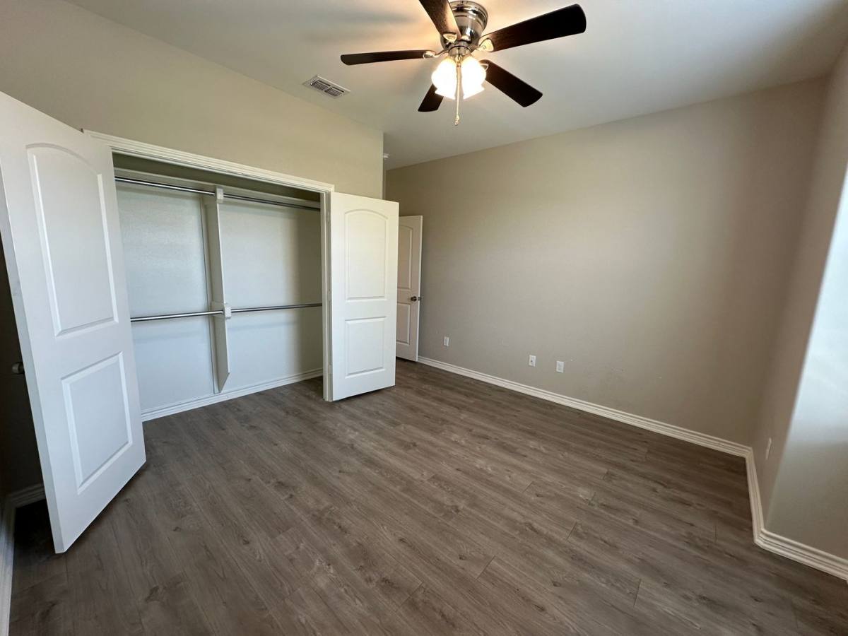 Townhouse for rent at 2672 Barbee Rd, Whitehouse, TX 75791