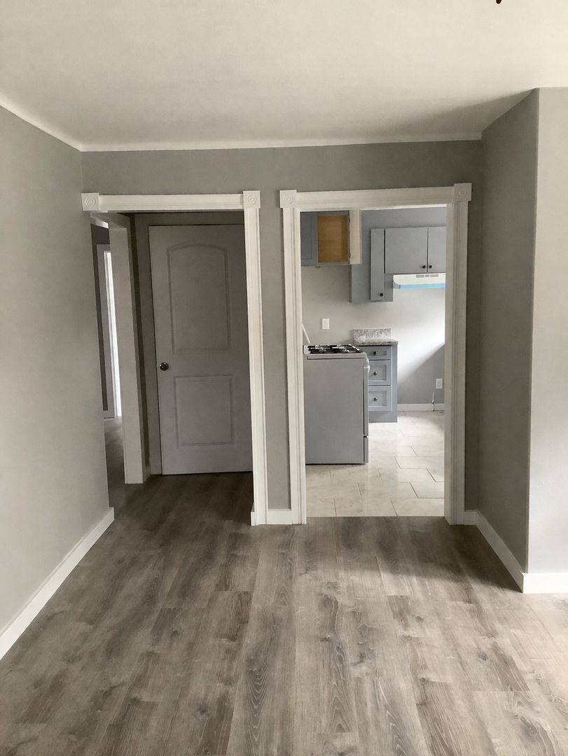 Apartment for rent at 3943 Florida Ave, Richmond, CA 94804