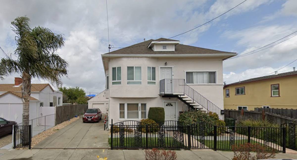 Apartment for rent at 3943 Florida Ave, Richmond, CA 94804