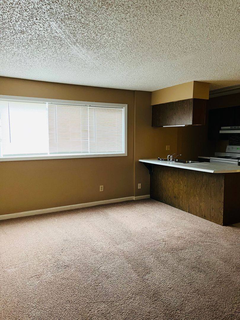 Apartment for rent at 1409 Stoddard, Missoula, MT 59802