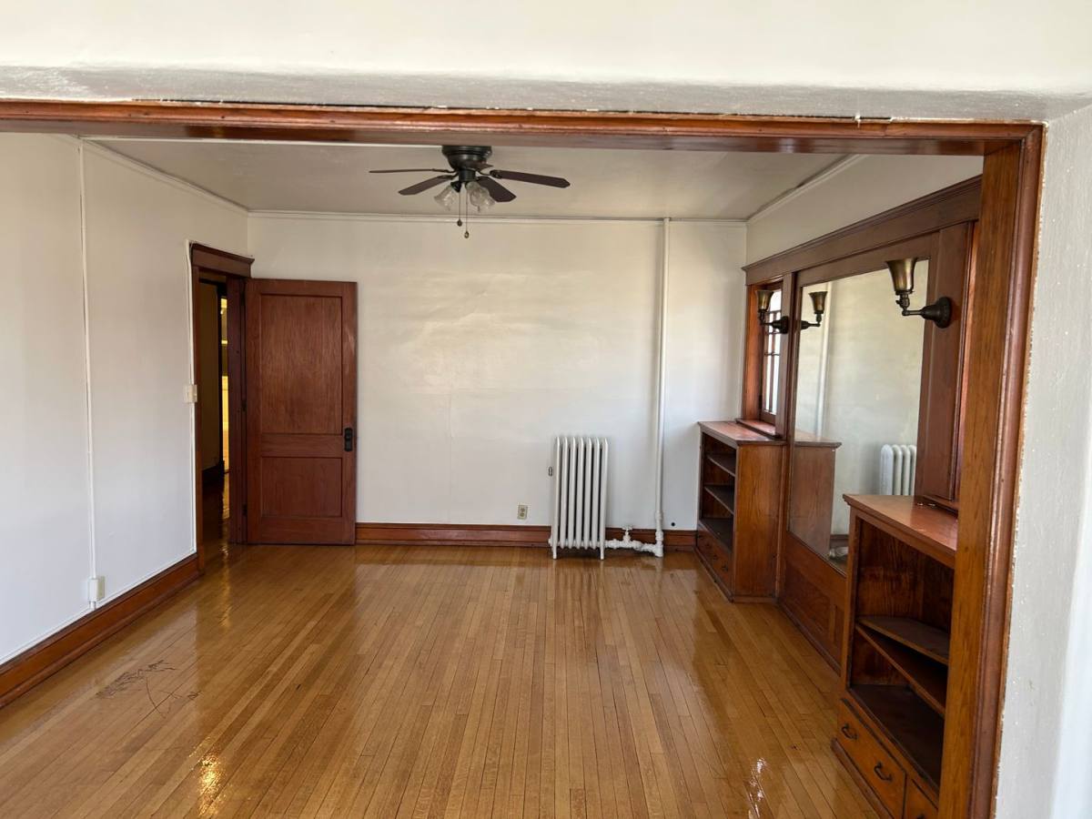 Apartment for rent at 62-64 W 15th St, Chicago Heights, IL 60411