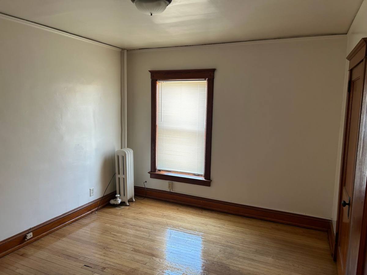Apartment for rent at 62-64 W 15th St, Chicago Heights, IL 60411