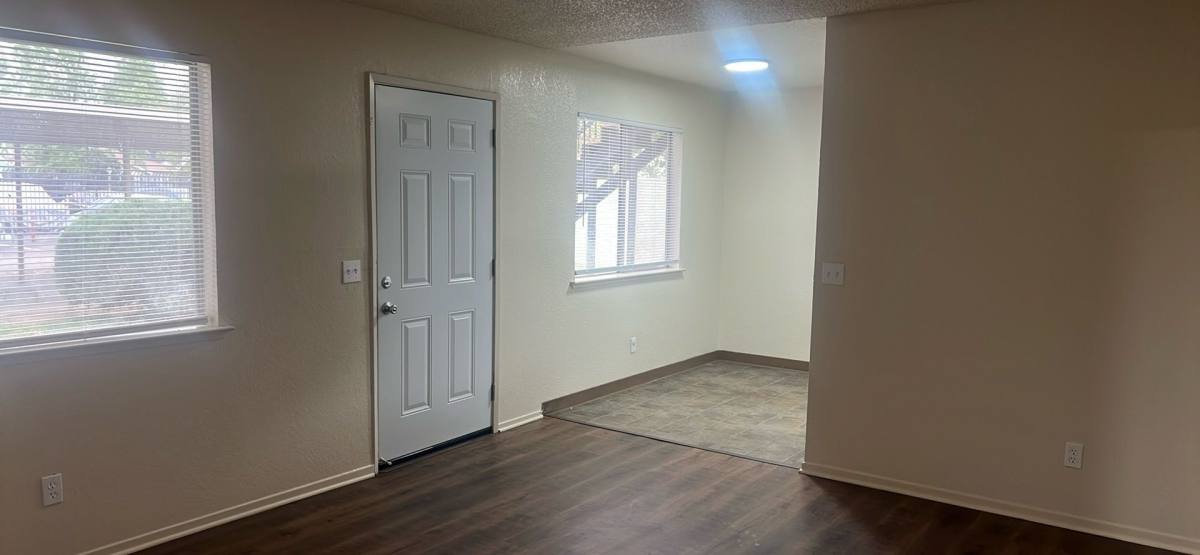 Apartment for rent at 1930 K St, Merced, CA 95340