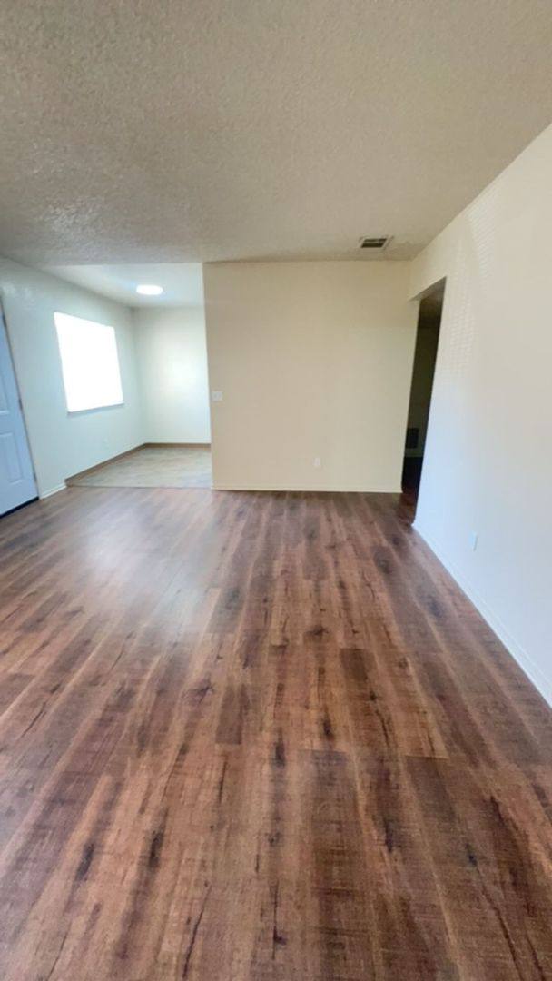 Apartment for rent at 1930 K St, Merced, CA 95340