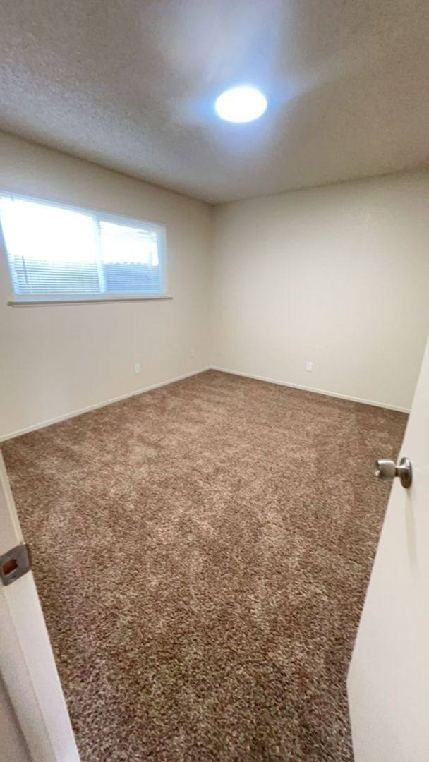 Apartment for rent at 1930 K St, Merced, CA 95340