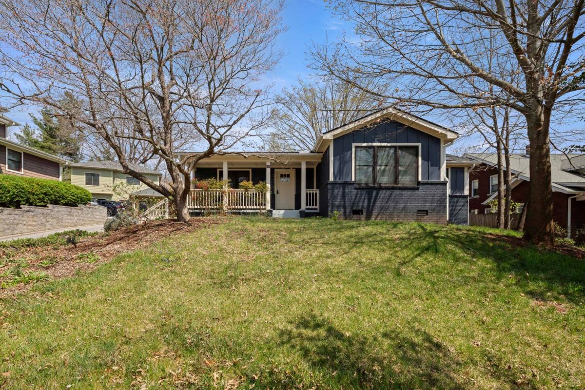 House for rent at 70 Forest Hill Dr, Asheville, NC 28803