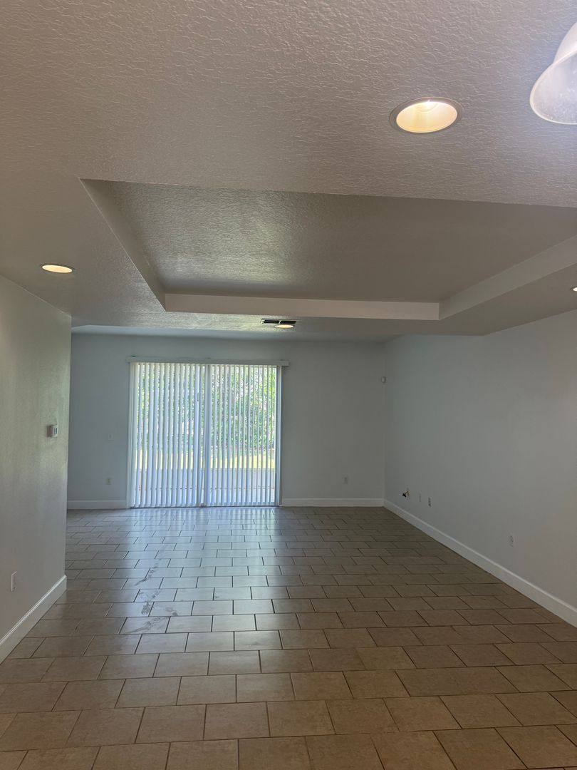Townhouse for rent at 2053 Green Oak Court, Kissimmee, FL 34744