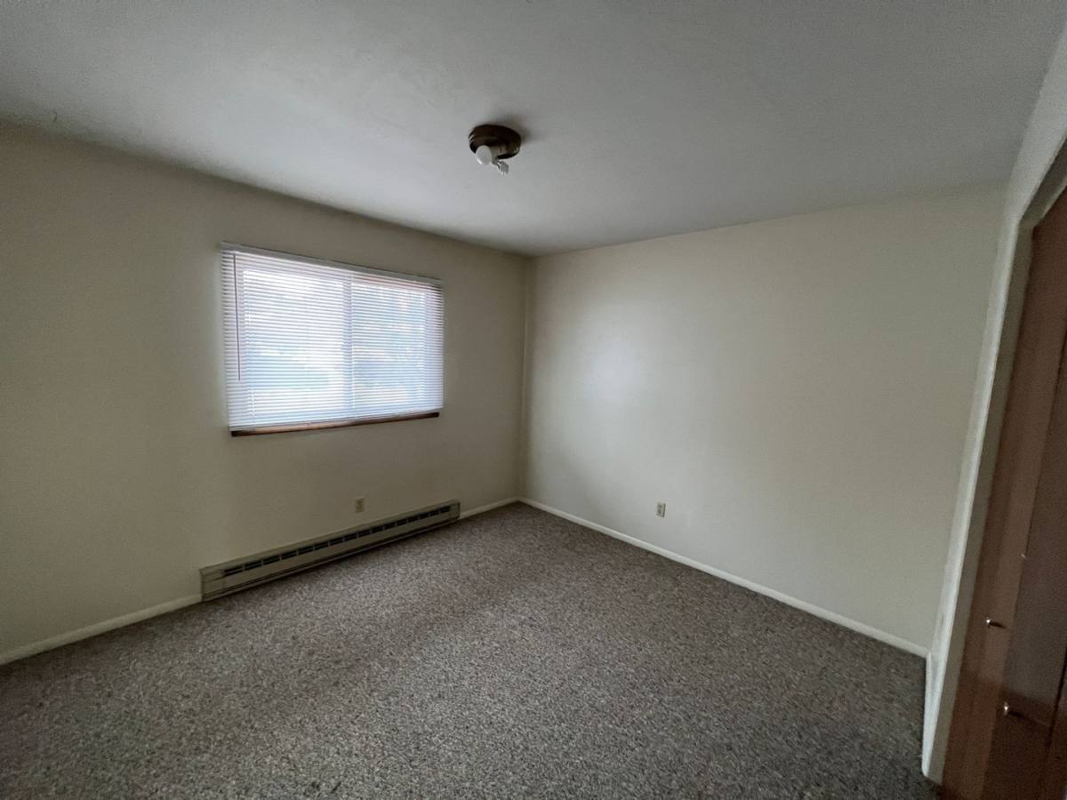 Apartment for rent at 2314 Hillview Court, Missoula, MT 59803