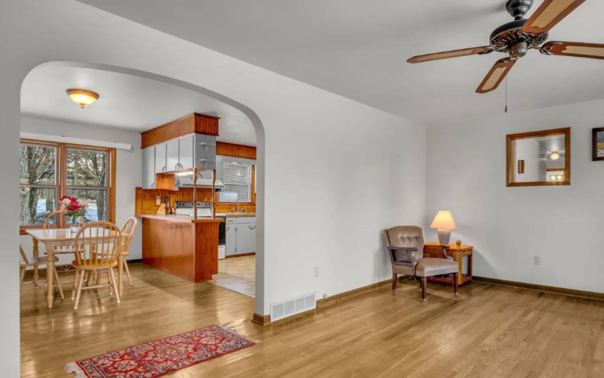 House for rent at 1158 Pine Rd, Carlisle, PA 17015
