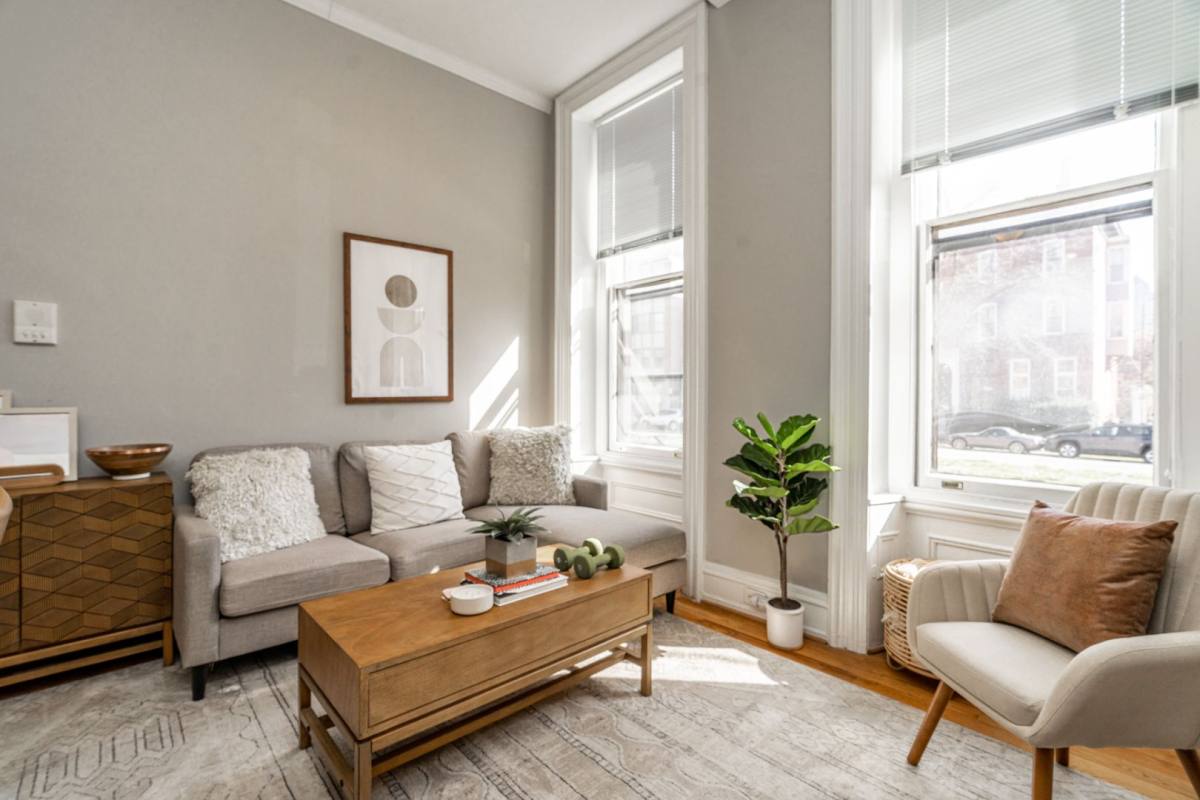 Apartment for rent at 1927 Spring Garden - 1F, Philadelphia, PA 19130