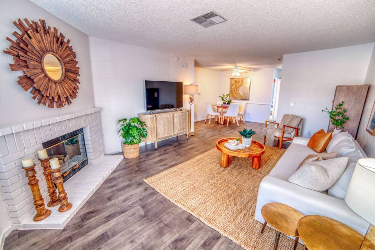 Apartment for rent at 6115 Wharmon 6111 Churchfield Blvd, Las Vegas, NV 89103