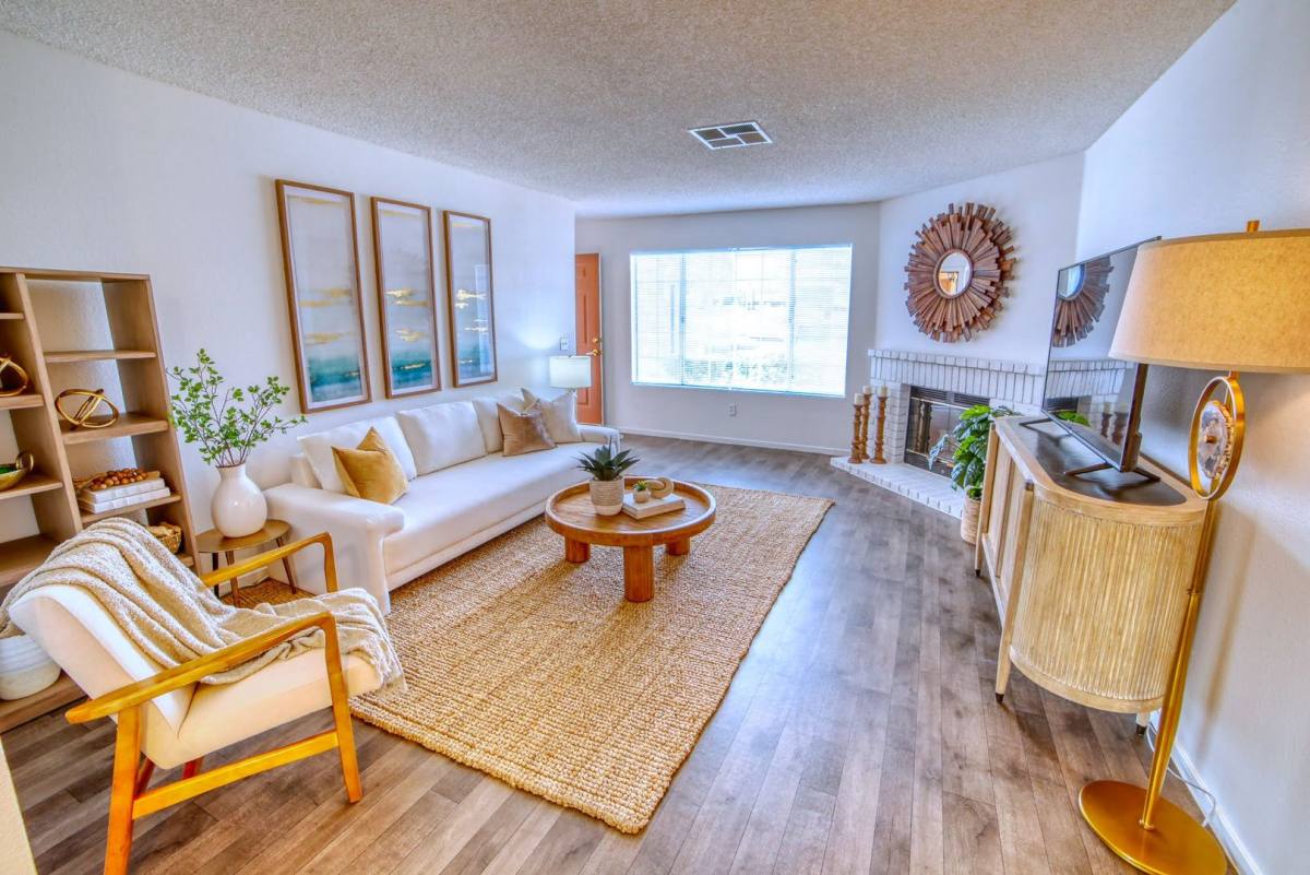 Apartment for rent at 6115 Wharmon 6111 Churchfield Blvd, Las Vegas, NV 89103